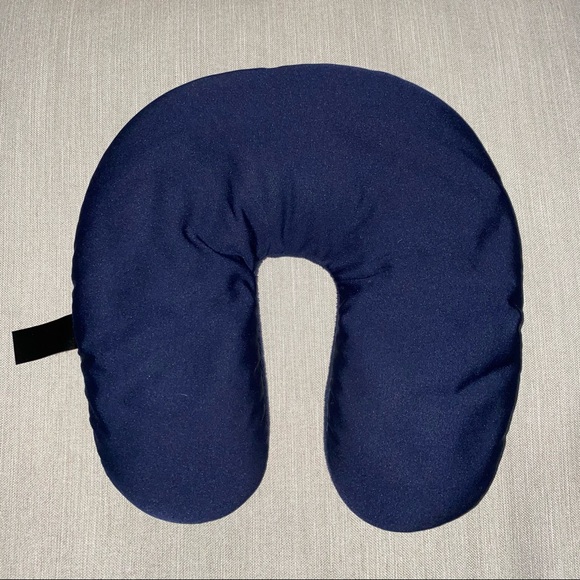 Micro Bead Neck Pillow - Picture 2 of 11